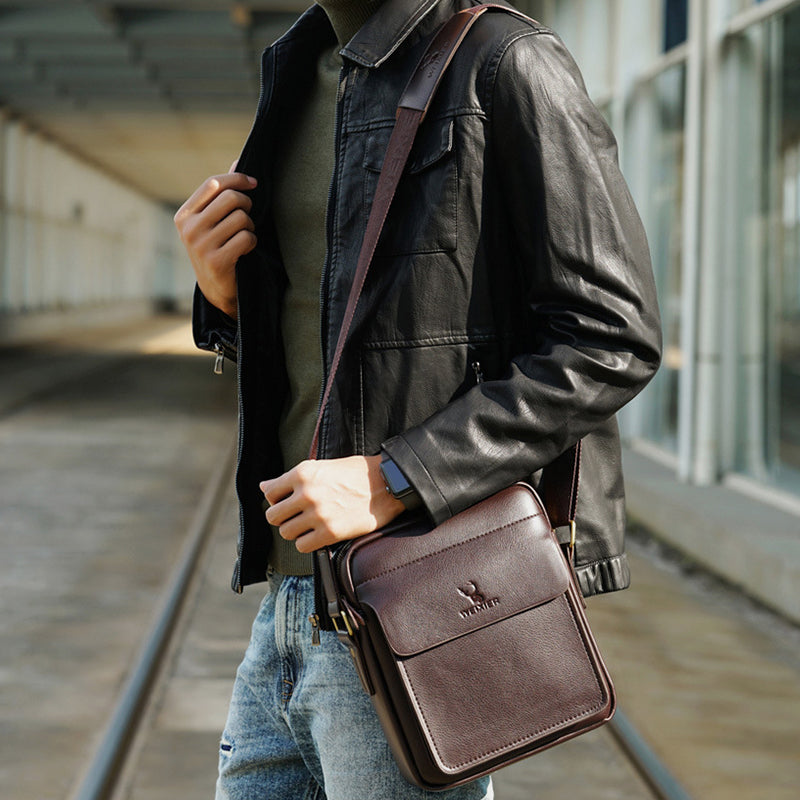 Large Capacity Wear-Resistant Business Messenger Bag