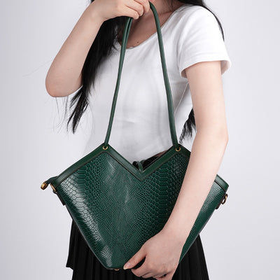 Underarm Bag For Commuter Snakeskin Grain Leather Shoulder Purse