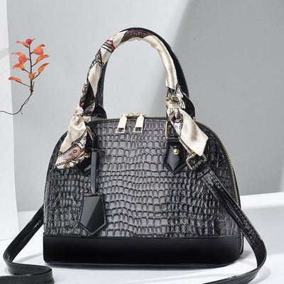 Snakeskin Grain Top Handbag Large Capacity Seashell Crossbody Bag