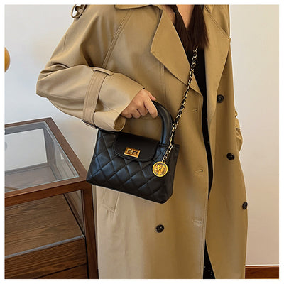 Elegant Chain Purse Vegan Leather Crossbody Bag For Women