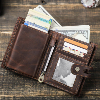 Roomy Leather Airtag Wallet