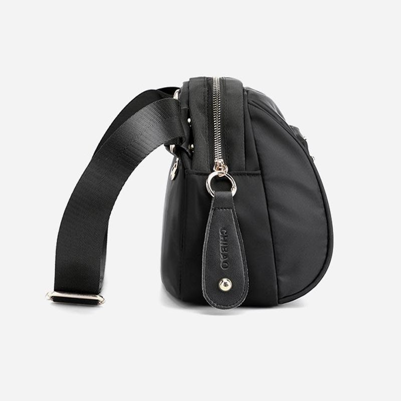 Simple Crossbody Bag For Women Large Space Nylon Outing Bag