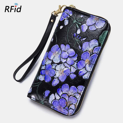 RFID Genuine Leather Vintage Floral Embossing Wallet