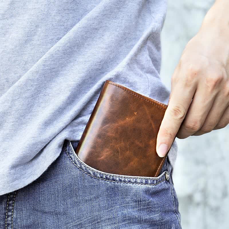 Retro Leather Wallet for Men RFID Blocking Credit Card Holder