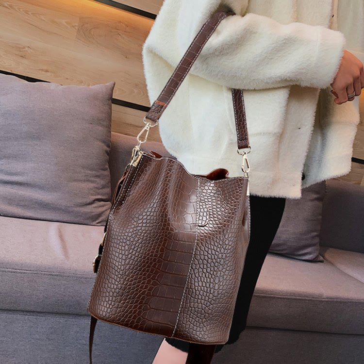 Crocodile Print Leather Cross Body Purse Single Shoulder Bucket Bag