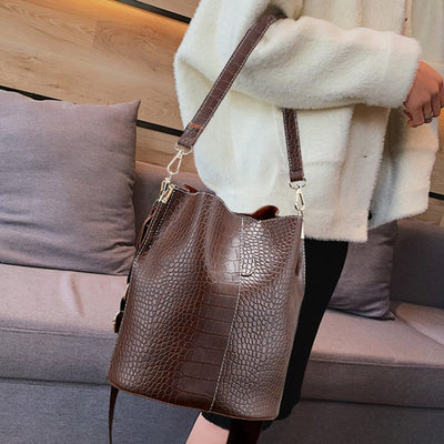Crocodile Print Leather Cross Body Purse Single Shoulder Bucket Bag