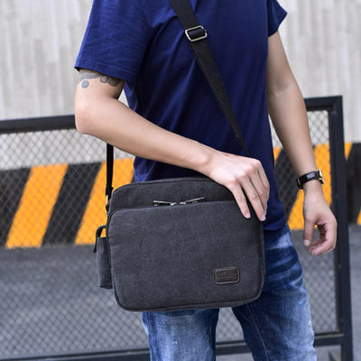 Large Capacity British Style Vintage Messenger Bag