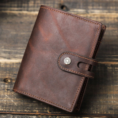 Roomy Leather Airtag Wallet