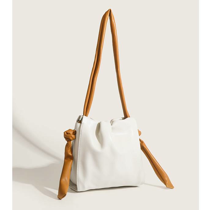 Elegant Crossbody Bag For Women Soft Leather Cloud Pattern Bag