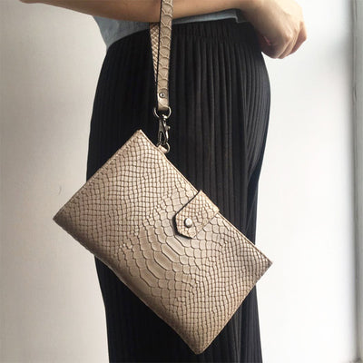 Multifunctional Lightweight Embossed Wallet