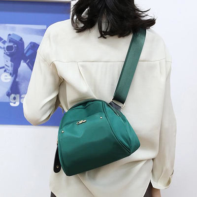 Simple Crossbody Bag For Women Large Space Nylon Outing Bag