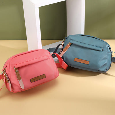 Portable Crossbody Bag For Commuter Women Waterproof Nylon Purse